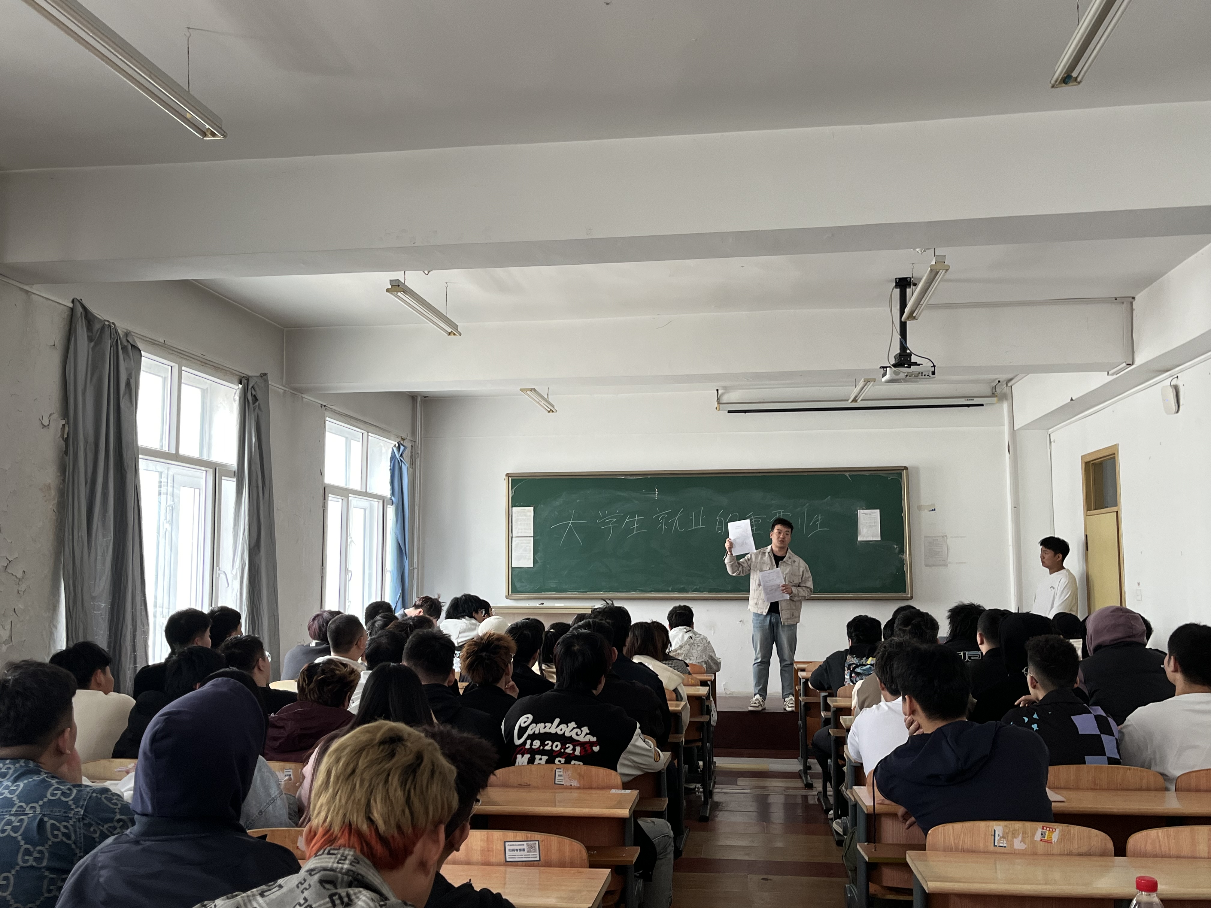 c6fb4b47fabc503d8a61d9e549b66cb.jpg